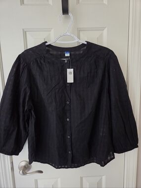Old Navy Black Button-Front Round-Neck Blouse